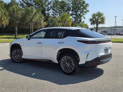 2023 Lexus RZ 450e Luxury
