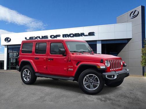 2023 Jeep Wrangler 4-Door Sahara 4x4