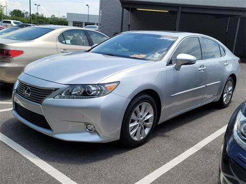 2014 Lexus ES 300h Base