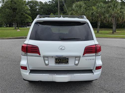2015 Lexus LX 570 Base