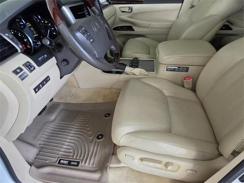 2015 Lexus LX 570 Base