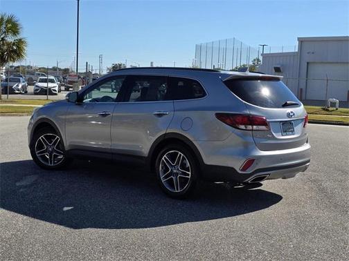 2017 Hyundai SANTA FE SE Ultimate