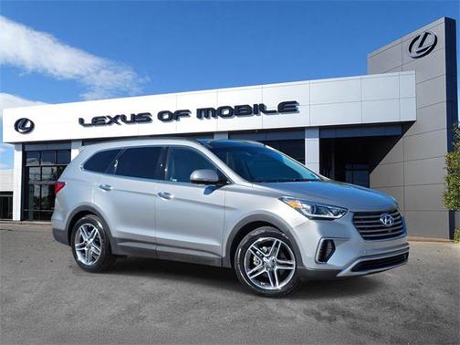 2017 Hyundai SANTA FE SE Ultimate