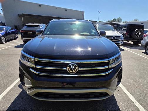 2022 Volkswagen Atlas Cross Sport 3.6L V6 SE w/Technology