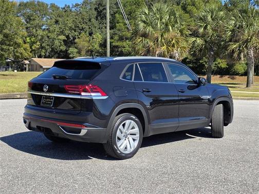2022 Volkswagen Atlas Cross Sport 3.6L V6 SE w/Technology