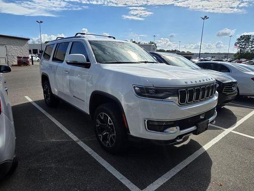 2022 Jeep Wagoneer Series III 4x4