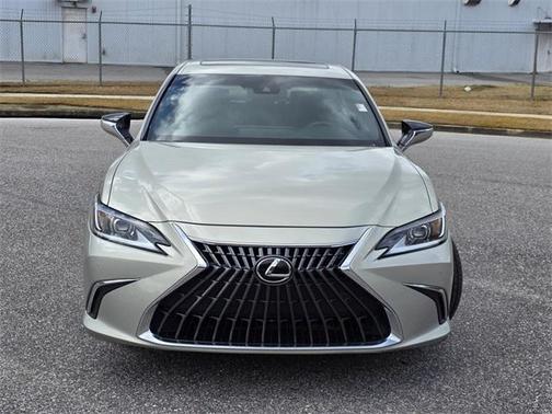2023 Lexus ES 350 Base