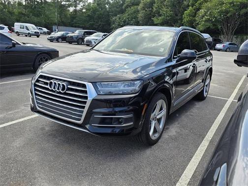 2019 Audi Q7 55 Prestige