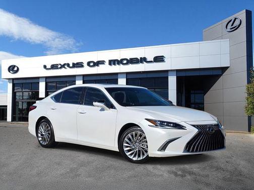 2023 Lexus ES 300h Ultra Luxury