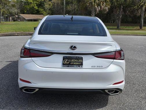 2023 Lexus ES 350 Ultra Luxury