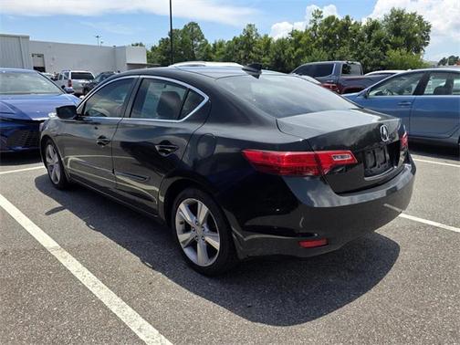 2013 Acura ILX 2.0L Technology