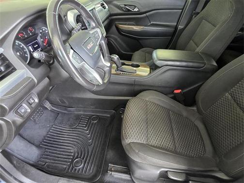 2019 GMC Acadia SLE-1