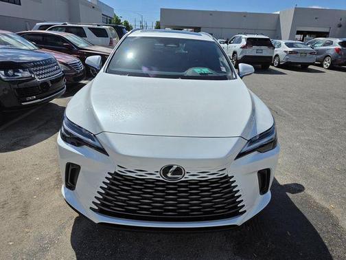 Eminent White Pearl 2025 Lexus RX 350 Premium