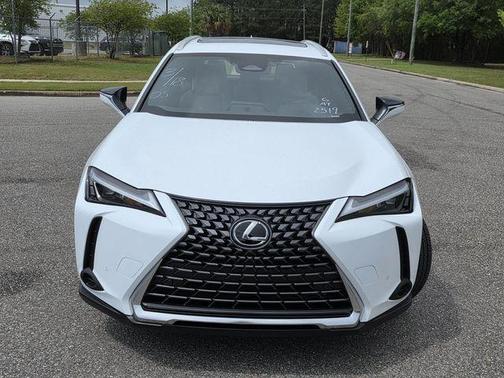 2026 Lexus UX 300h Premium