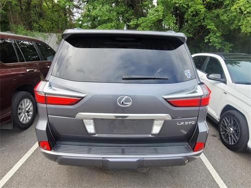 2017 Lexus LX 570 Base