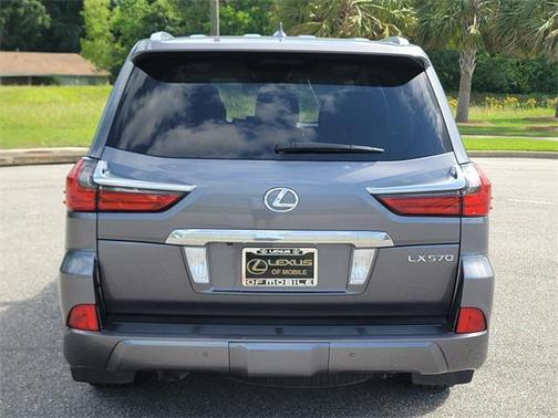2017 Lexus LX 570 Base
