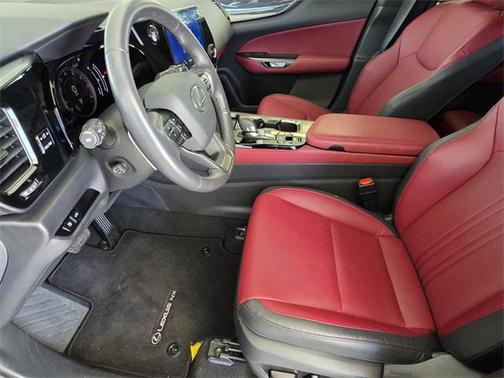 2025 Lexus NX 350 Premium