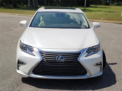 2017 Lexus ES 350 Base