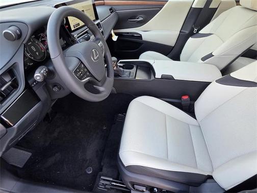 2025 Lexus ES 350 Base