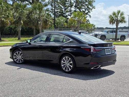 2020 Lexus ES 350 Base
