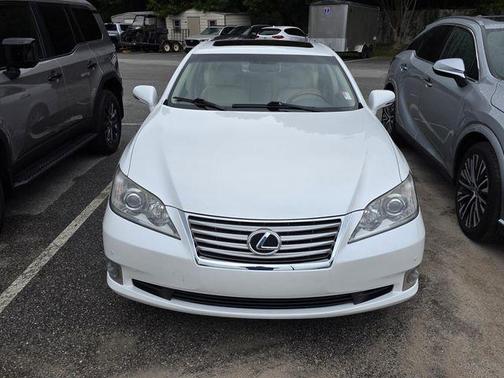 Starfire Pearl 2011 Lexus ES 350 Base