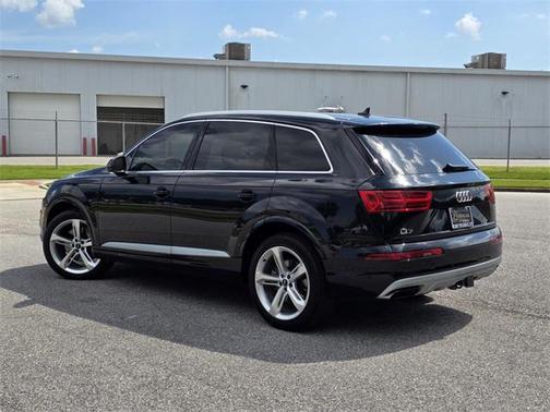 2019 Audi Q7 55 Prestige