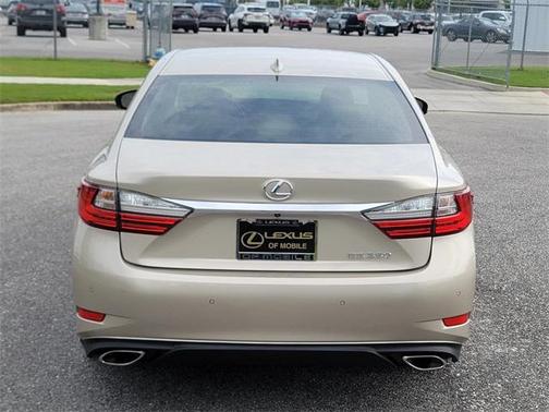 2017 Lexus ES 350 Base