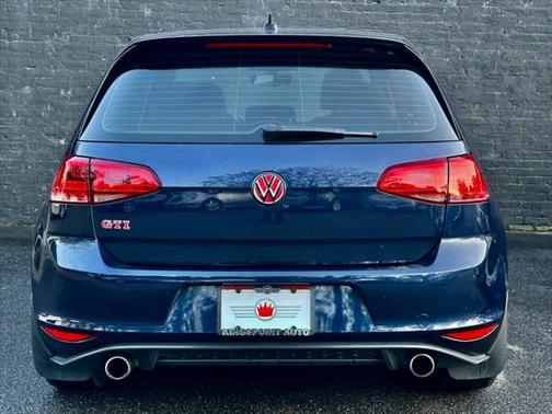 2016 Volkswagen Golf GTI 2.0T Autobahn w/Performance Package 4-Door