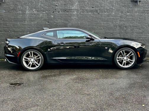 2019 Chevrolet Camaro 1LT