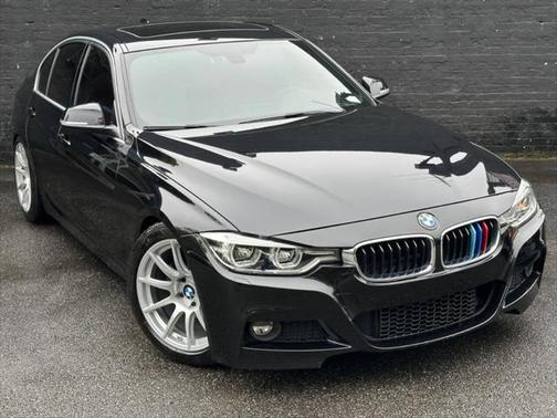 2018 BMW 330 i
