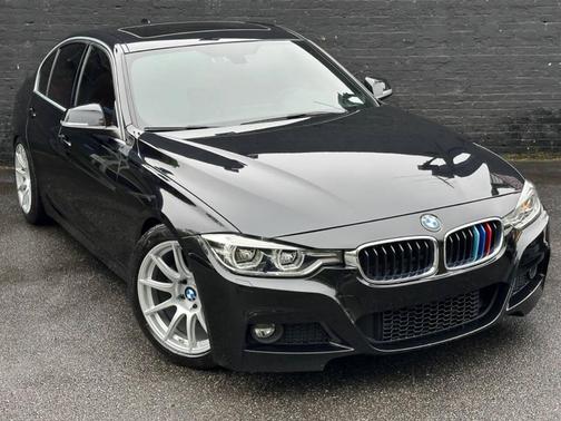 2018 BMW 330 i