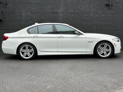 2014 BMW 550 i xDrive