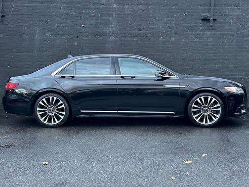 2018 Lincoln Continental Select AWD 4dr Sedan