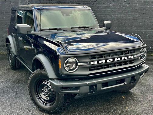 2021 Ford Bronco Black Diamond 4x4 4dr SUV