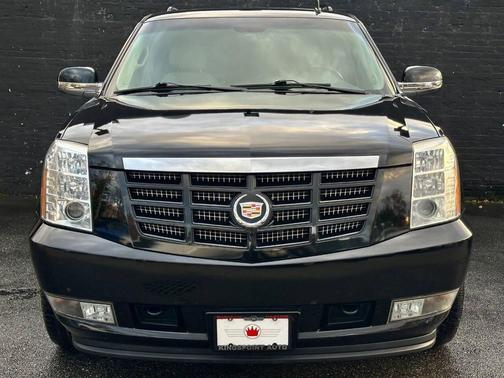 2013 Cadillac Escalade Luxury