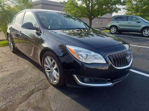 Black Diamond Tricoat 2015 Buick Regal Base