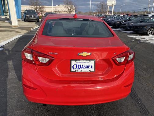 2018 Chevrolet Cruze LT