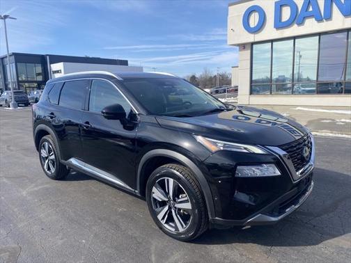 2023 Nissan Rogue SL