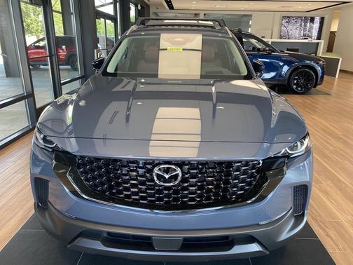 2025 Mazda CX-50 Hybrid Premium Plus