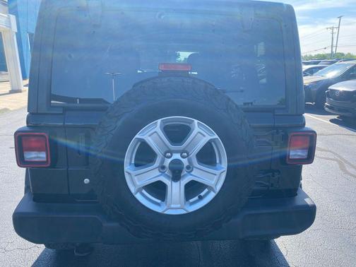 Black Clearcoat 2019 Jeep Wrangler Unlimited Sport