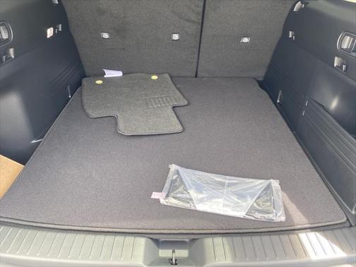 2025 Mazda CX-50 Hybrid Premium Plus