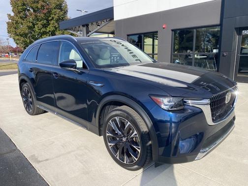 2024 Mazda CX-90 PHEV Premium Plus