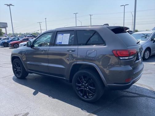 2021 Jeep Grand Cherokee Laredo
