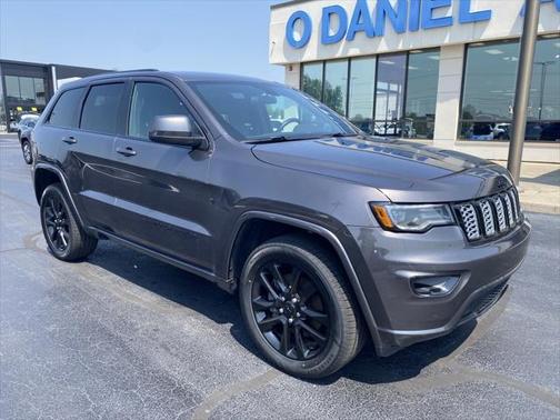 2021 Jeep Grand Cherokee Laredo