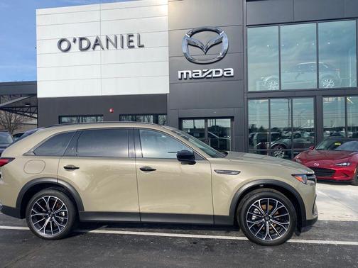 2025 Mazda CX-70 PHEV Premium