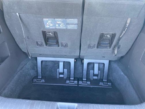 Flare Red 2025 Kia Carnival LXS