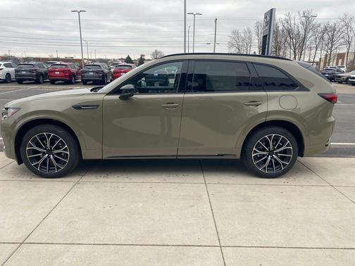 Zircon Sand Metallic 2026 Mazda CX-70 3.3 Turbo S Premium Plus