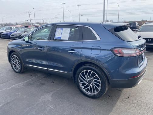 2019 Lincoln Nautilus Reserve