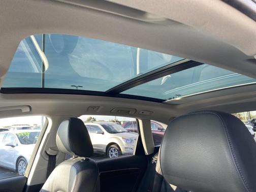 2015 Audi Q5 2.0T Premium