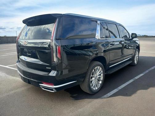 2024 Cadillac Escalade ESV Premium Luxury